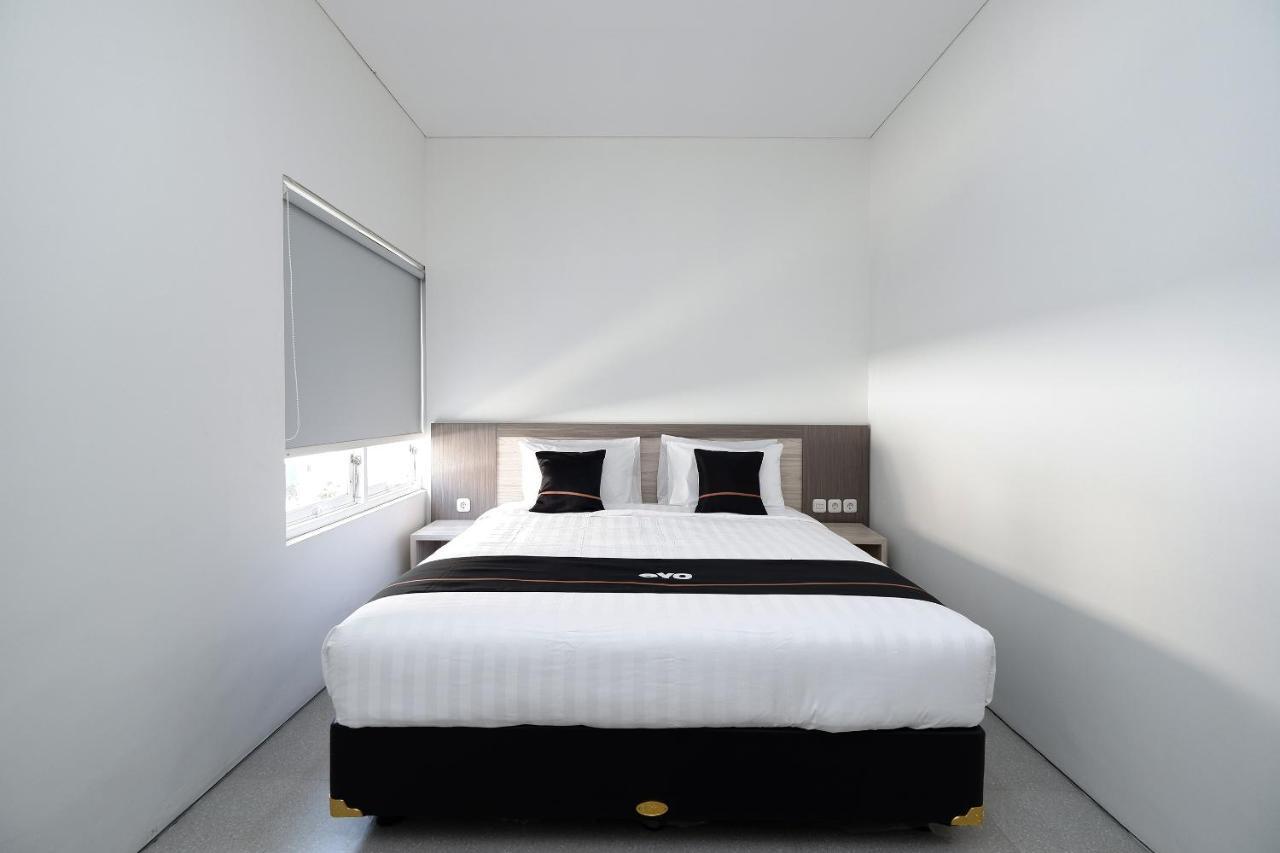 Hotel Oyo 2298 Jebres House Syariah Solo Exteriér fotografie